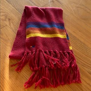 RARE AV scarf